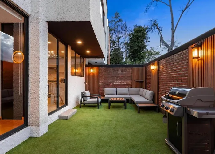 Holiday home Sierra Vista Contemporary Townhouse Bbq Brand New *