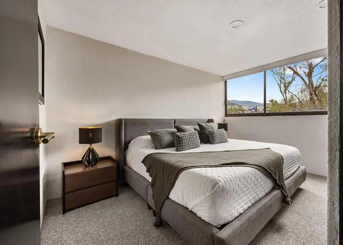 Sierra Vista Contemporary Townhouse Bbq Brand New *